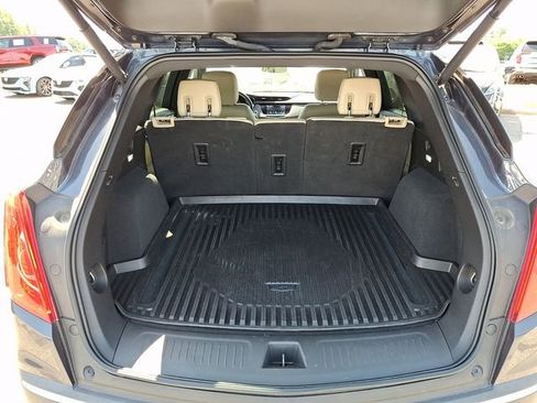 Used 2019 Cadillac XT5 FWD image 22