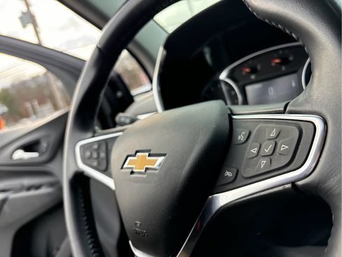 Used 2020 Chevrolet Equinox LT image 12