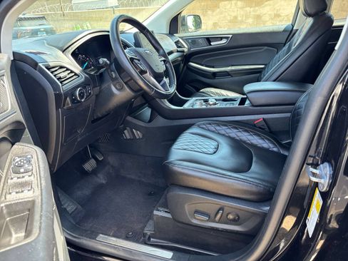 Used 2023 Ford Edge Titanium w/ Equipment Group 301A AWD/4WD image 28