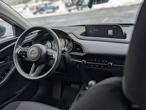 Used 2025 MAZDA CX-30 AWD 2.5 S image 13