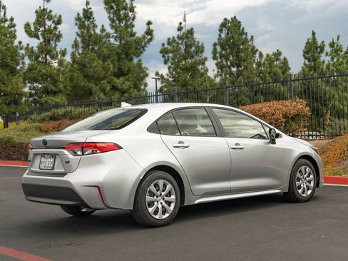 Certified 2026 Toyota Corolla LE FWD image 9