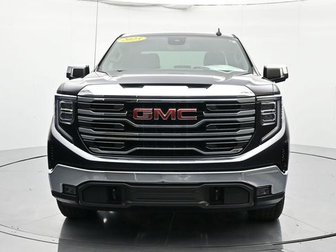 Used 2023 GMC Sierra 1500 SLT w/ SLT Premium Package image 2