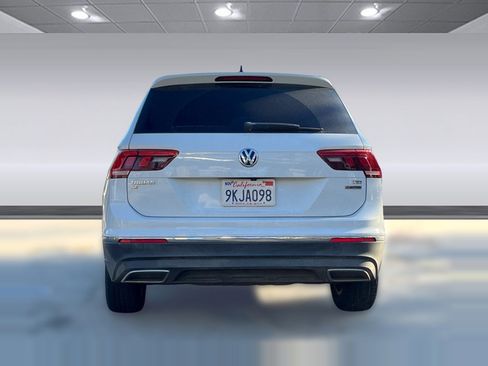 Used 2018 Volkswagen Tiguan SE image 5