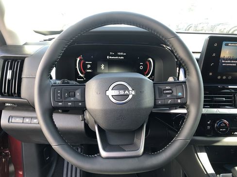 New 2026 Nissan Pathfinder Platinum image 25