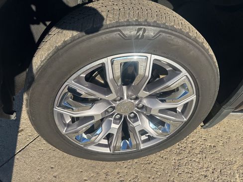 Used 2023 GMC Sierra 1500 Denali w/ Denali Reserve Package image 8