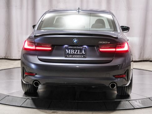 Used 2022 BMW 330e w/ Driving Assistance Package RWD image 3