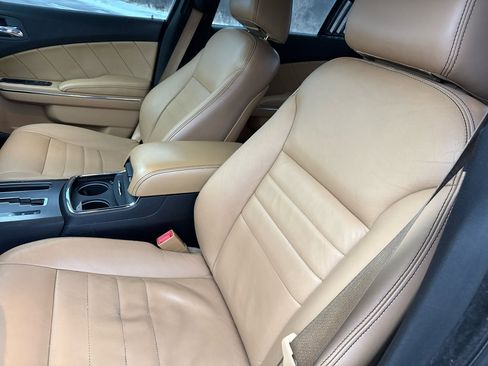 Used 2011 Dodge Charger R/T w/ Driver Confidence Group image 11