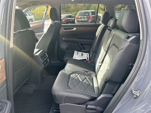 New 2026 Volkswagen Atlas SE AWD/4WD image 15