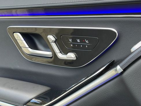 Used 2022 Mercedes-Benz S 500 4MATIC image 35