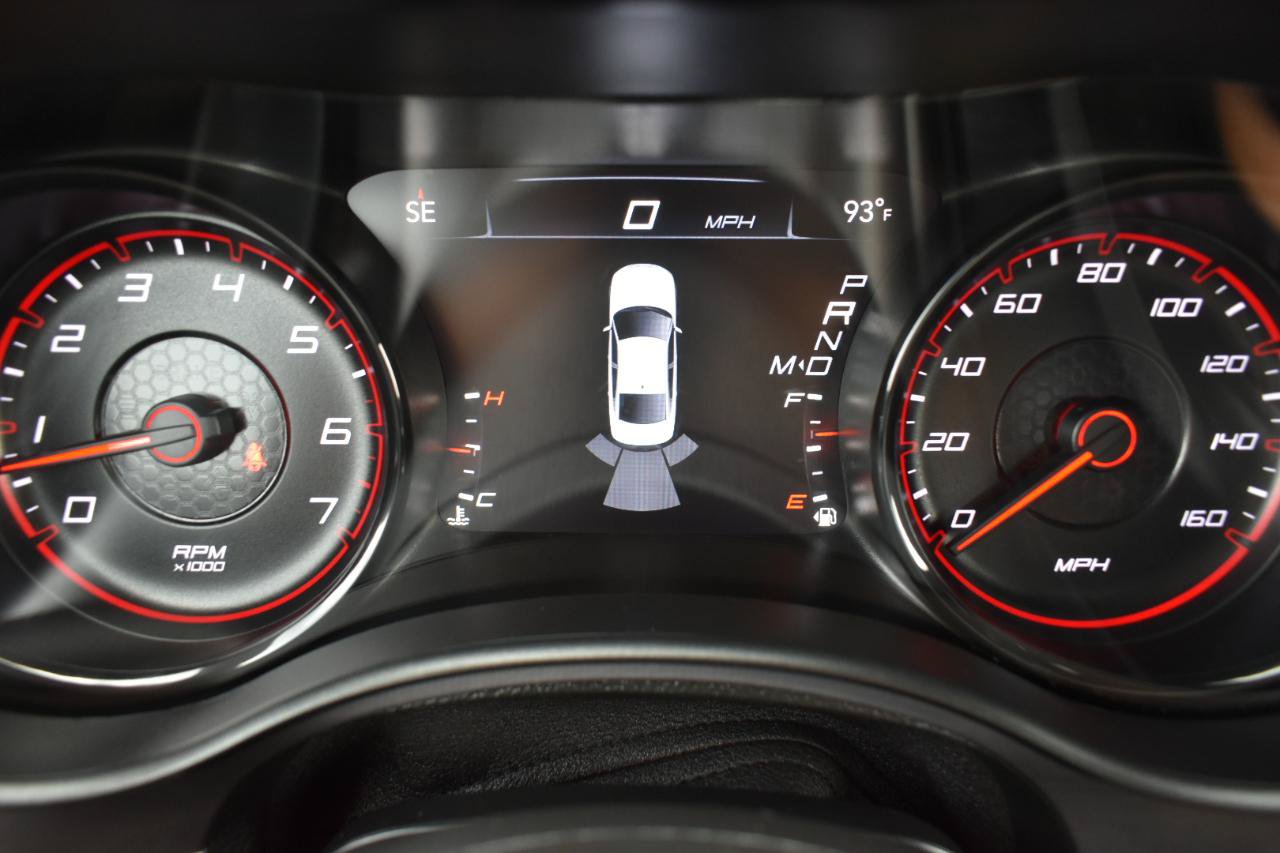 Used 2021 Dodge Charger R/T w/ Harman/Kardon Audio Group RWD image 17
