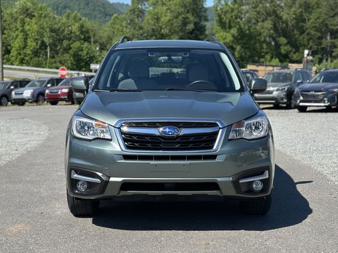 Used 2018 Subaru Forester 2.5i Premium AWD/4WD image 23