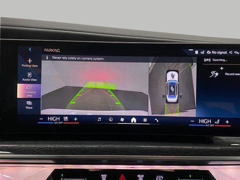 Certified 2025 BMW 760i xDrive w/ Executive Package image 24