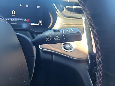 Used 2023 Jeep Grand Cherokee L Summit w/ Luxury Tech Group V image 20