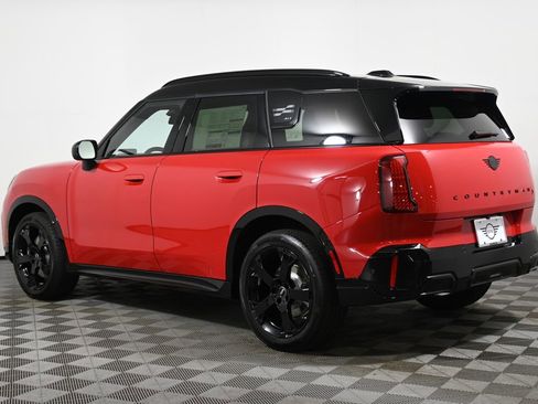 Used 2026 MINI Cooper Countryman S w/ Comfort Package Max image 5