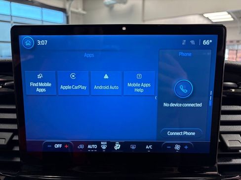 Used 2023 Ford Transit 350 XLT image 16