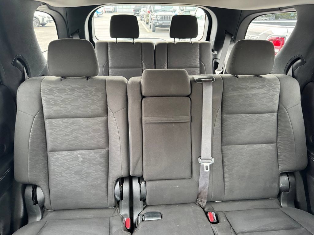 Used 2022 Dodge Durango SXT AWD/4WD image 15