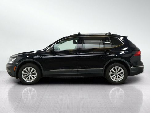 Used 2018 Volkswagen Tiguan SE AWD/4WD image 2