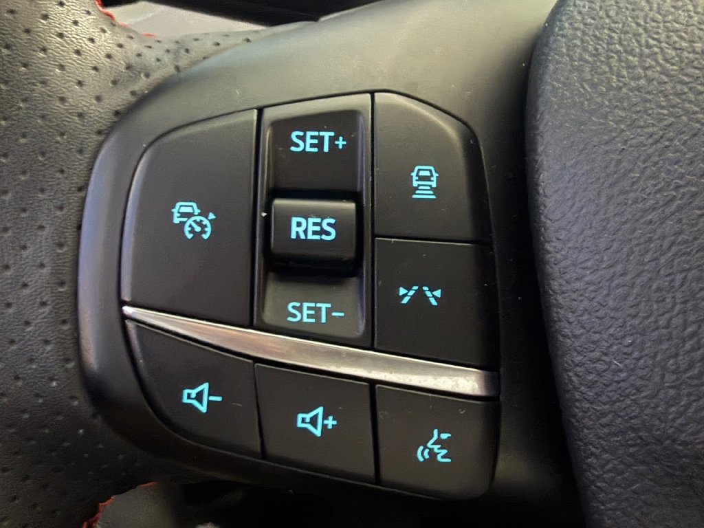 Used 2024 Ford Escape ST-Line w/ Tech Pack #1 FWD image 28