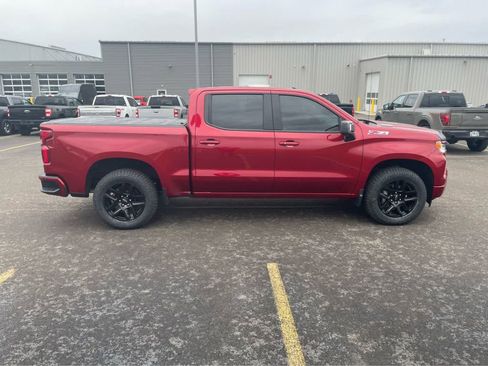 Used 2024 Chevrolet Silverado 1500 RST AWD/4WD image 4