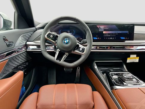 New 2026 BMW i7 xDrive60 AWD/4WD image 24