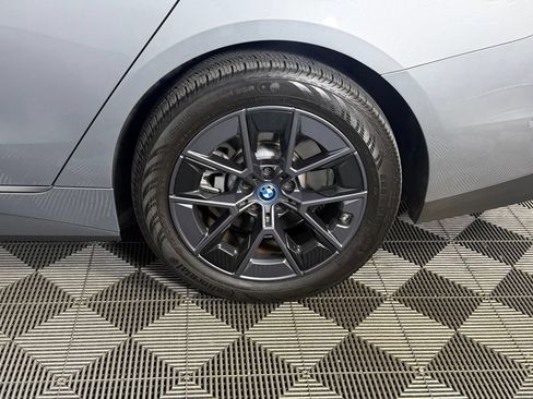 Used 2023 BMW i4 eDrive40 w/ Premium Package RWD image 11