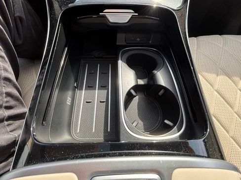 Certified 2022 Mercedes-Benz S 580 4MATIC Sedan w/ 3D Technology Package image 37