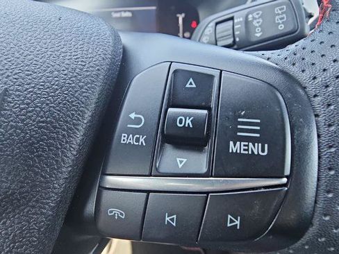 Certified 2023 Ford Escape ST-Line AWD/4WD image 18
