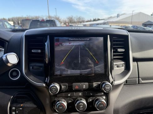 Used 2022 RAM 2500 Big Horn w/ Level C Equiment Group image 14