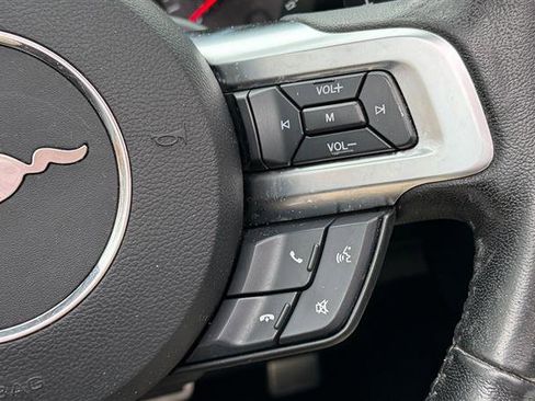 Used 2017 Ford Mustang Premium image 36