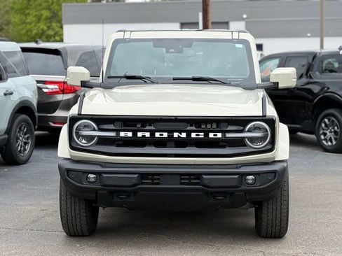 Certified 2025 Ford Bronco Outer Banks AWD/4WD image 40