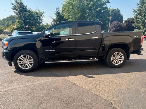 Used 2017 GMC Canyon SLT w/ Driver Alert Package AWD/4WD image 8