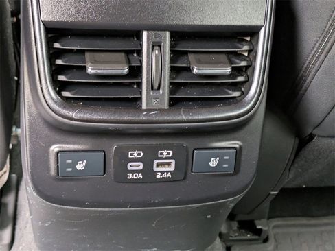 Used 2024 Subaru Outback Wilderness image 11