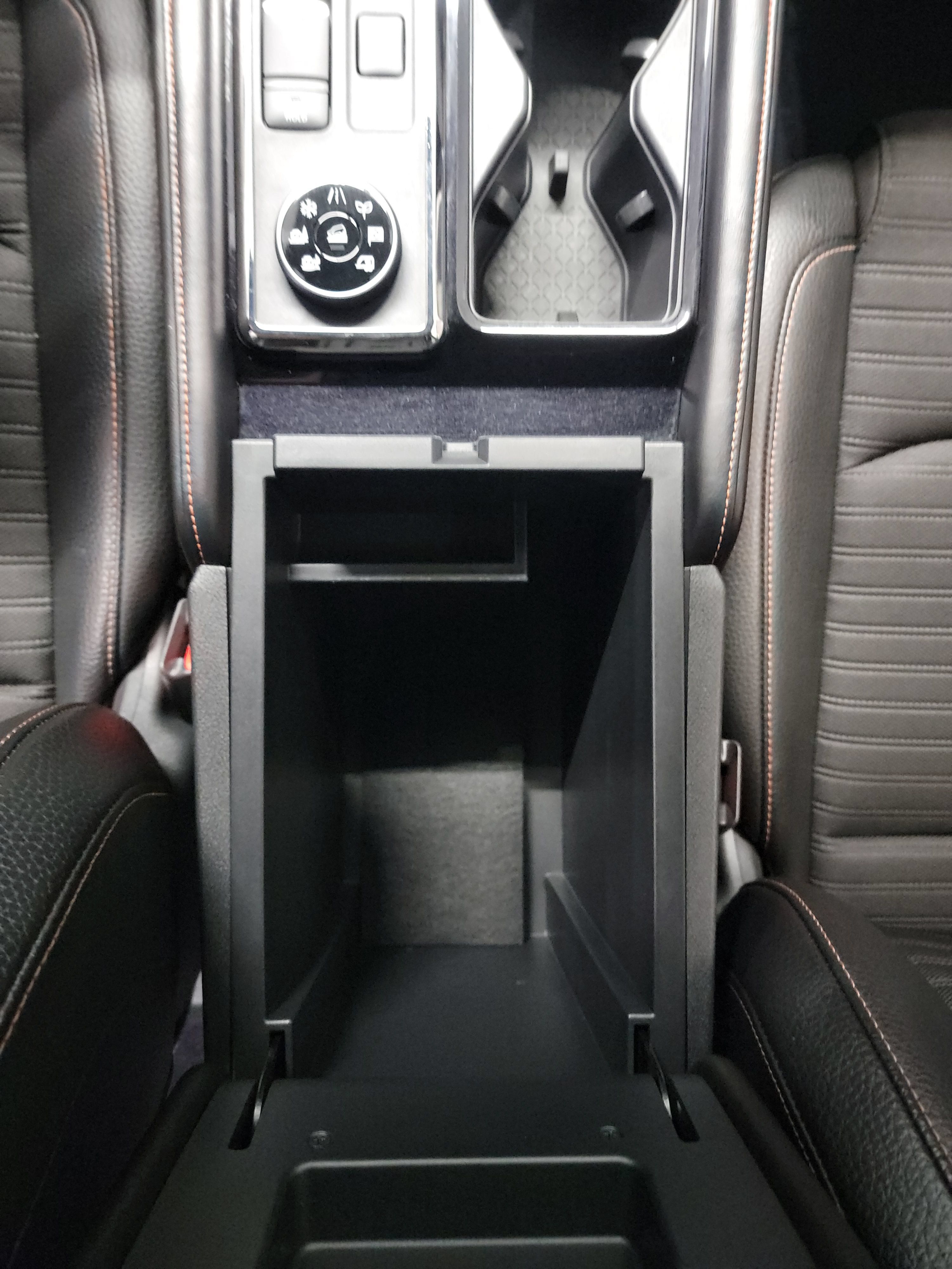 Used 2023 Nissan Pathfinder Rock Creek AWD/4WD image 28