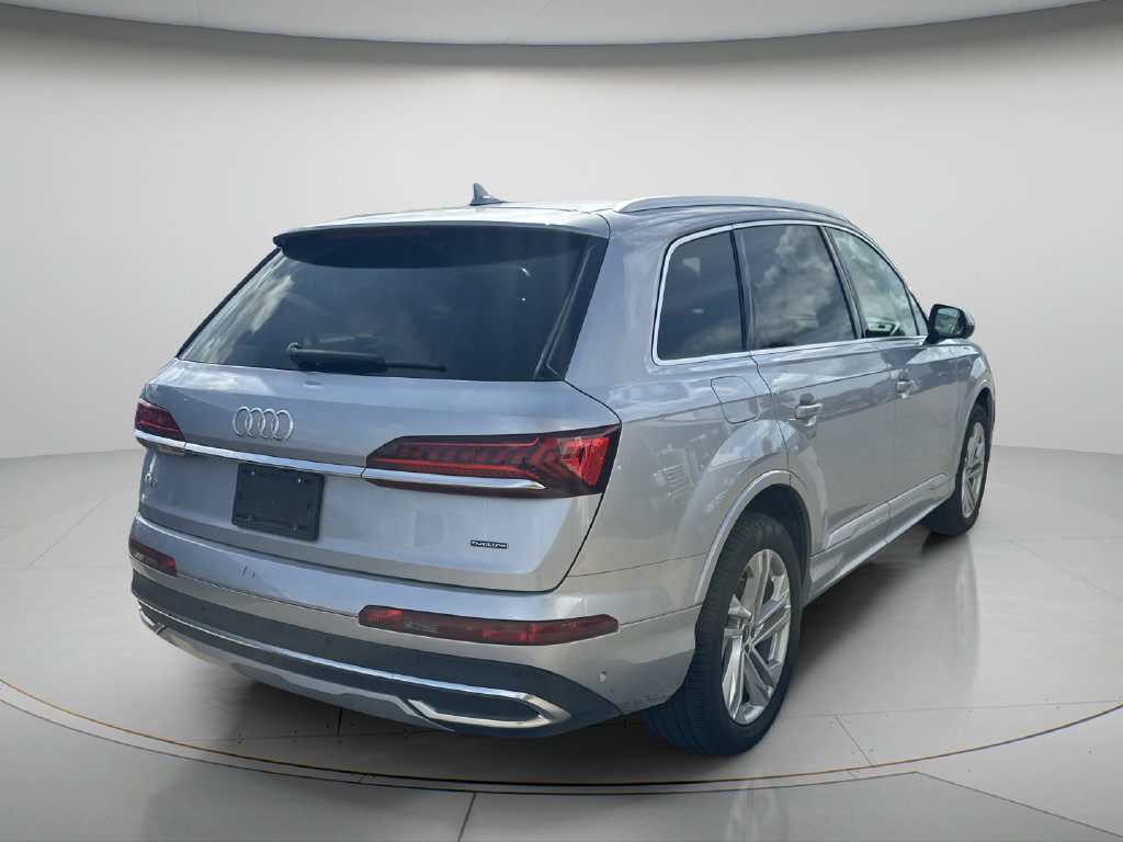 Used 2022 Audi Q7 3.0T Premium Plus w/ Premium Plus Package AWD/4WD image 7