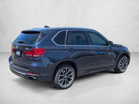 Used 2017 BMW X5 xDrive50i AWD/4WD image 5