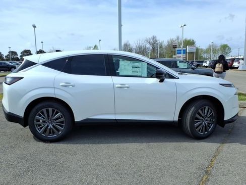 New 2026 Nissan Murano SL AWD/4WD image 2
