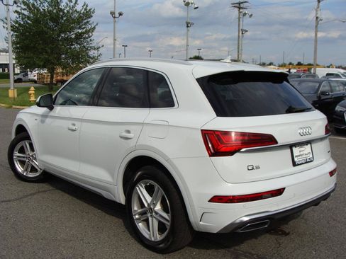 Used 2021 Audi Q5 e Premium Plus w/ Premium Plus Package AWD/4WD image 4