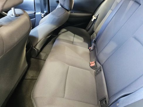 Used 2021 Toyota Corolla LE w/ Carpet Mat Package (TMS) FWD image 12