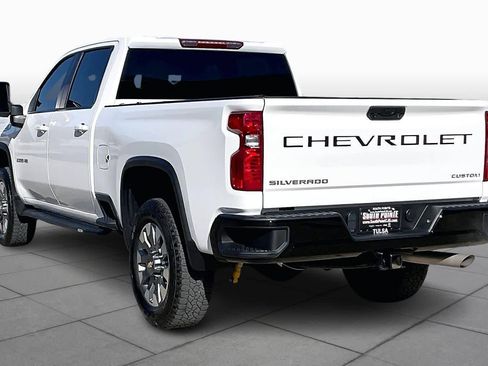 Used 2024 Chevrolet Silverado 2500 Custom w/ Custom Convenience Package image 12