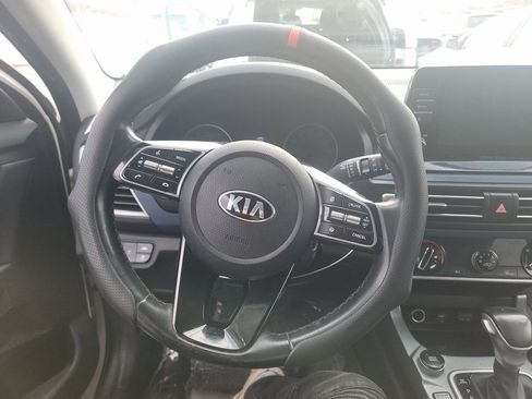 Used 2021 Kia Seltos S image 11