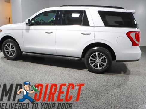 Used 2021 Ford Expedition XLT image 10