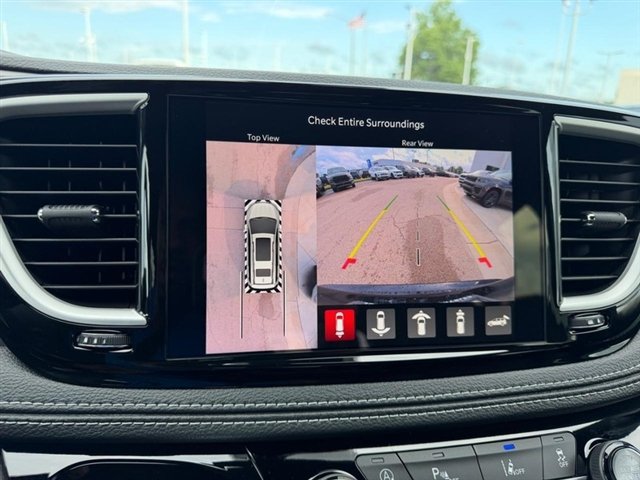 New 2027 Chrysler Pacifica Select FWD image 24