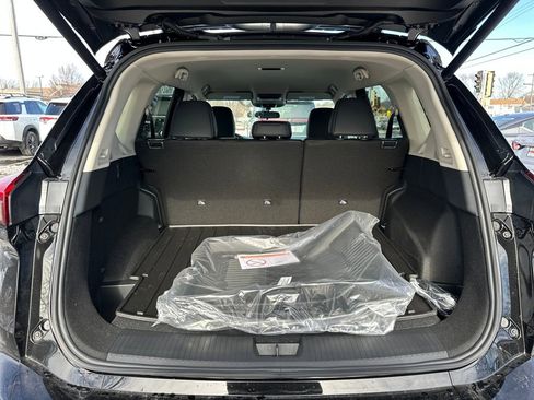 New 2026 Nissan Rogue SV image 33