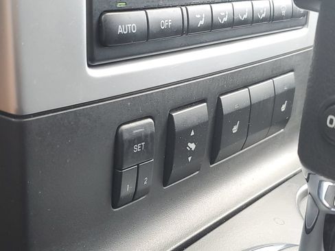 Used 2010 Mercury Mountaineer Premier AWD/4WD image 29