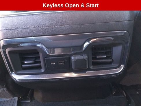 Used 2022 GMC Sierra 2500 AT4 w/ AT4 Premium Plus Package image 22