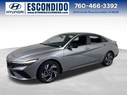 New 2025 Hyundai Elantra SEL