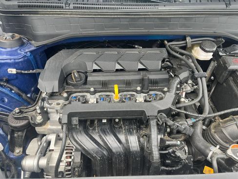 Used 2026 Hyundai Venue SEL FWD image 32