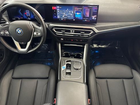 Used 2023 BMW i4 eDrive40 w/ Premium Package RWD image 16