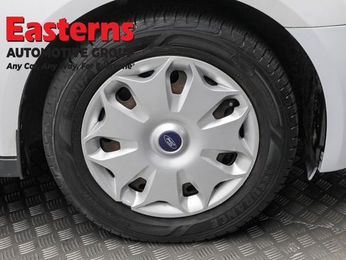 Used 2017 Ford Transit Connect XLT image 31