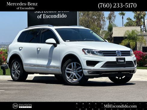 Used 2016 Volkswagen Touareg VR6 AWD/4WD image 1